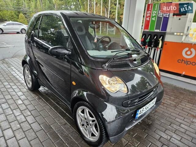 Чорний Смарт Fortwo, об'ємом двигуна 0.7 л та пробігом 174 тис. км за 3400 $, фото 11 на Automoto.ua