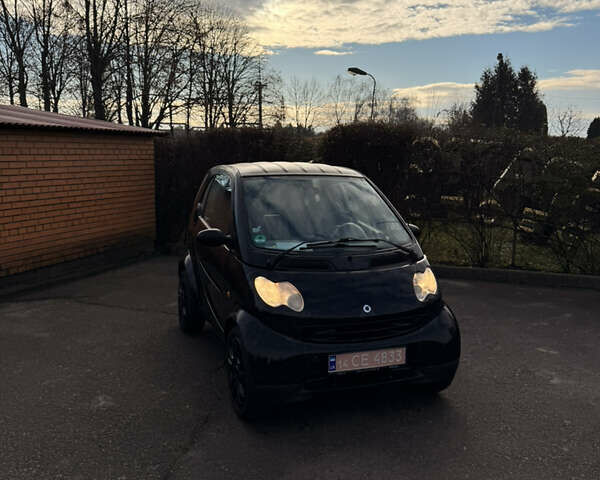 Черный Смарт Форту, объемом двигателя 0.7 л и пробегом 92 тыс. км за 3680 $, фото 1 на Automoto.ua
