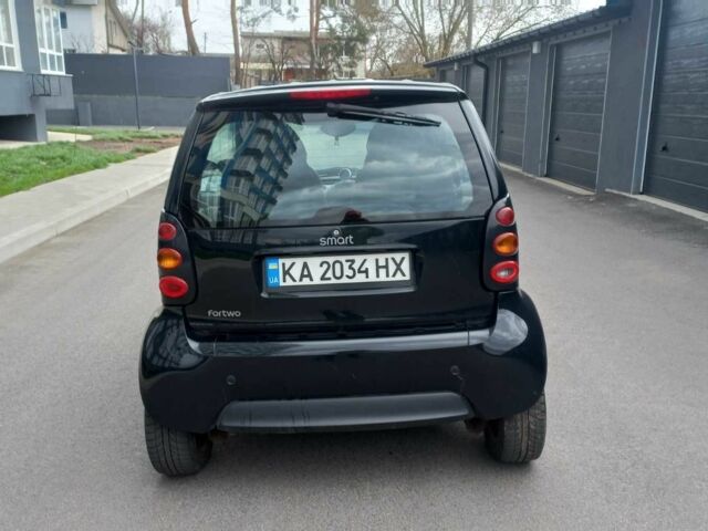 Чорний Смарт Fortwo, об'ємом двигуна 0 л та пробігом 158 тис. км за 3100 $, фото 9 на Automoto.ua