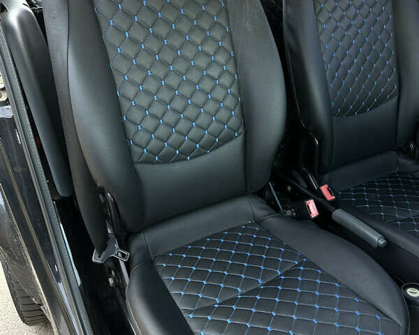 Черный Смарт Форту, объемом двигателя 0.7 л и пробегом 200 тыс. км за 2850 $, фото 24 на Automoto.ua