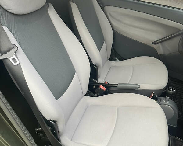 Смарт Форту 2006 в Тернополе на Automoto.ua Черный Смарт Форту, объемом двигателя 0.7 л и пробегом 199 тыс. км за 2999 $, фото 18 на Automoto.ua