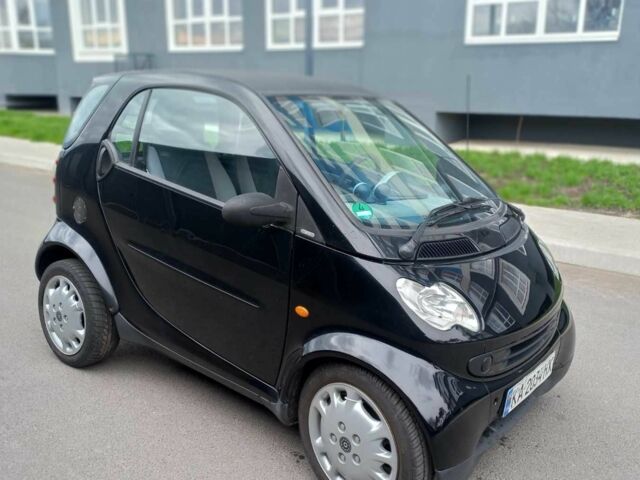 Чорний Смарт Fortwo, об'ємом двигуна 0 л та пробігом 158 тис. км за 3100 $, фото 1 на Automoto.ua