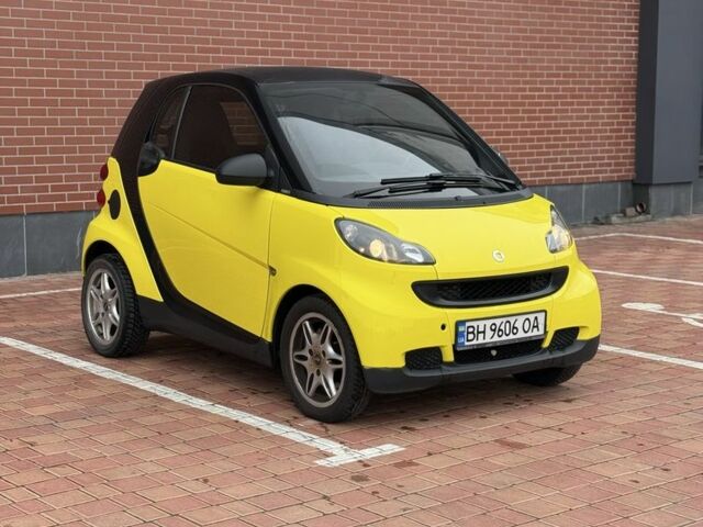 Чорний Смарт Fortwo, об'ємом двигуна 1 л та пробігом 115 тис. км за 5000 $, фото 3 на Automoto.ua