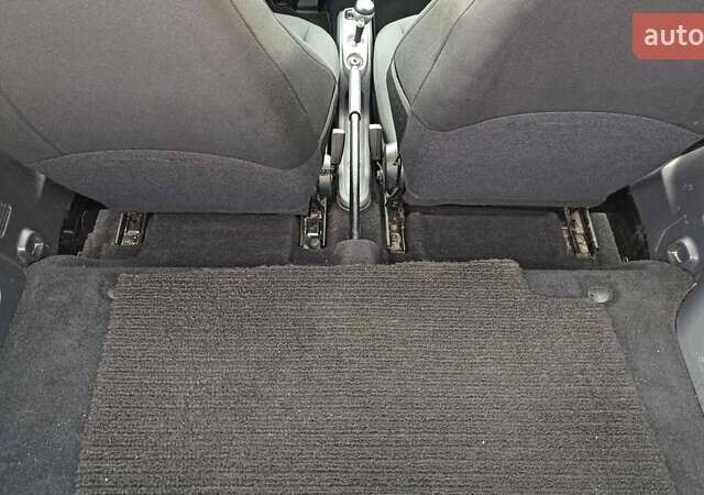 Черный Смарт Форту, объемом двигателя 1 л и пробегом 125 тыс. км за 5091 $, фото 8 на Automoto.ua