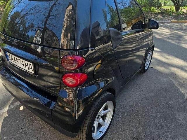 Чорний Смарт Fortwo, об'ємом двигуна 1 л та пробігом 184 тис. км за 4900 $, фото 3 на Automoto.ua