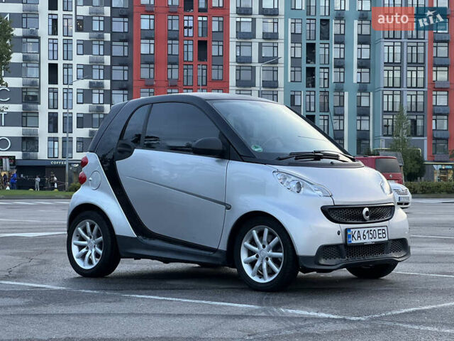 Чорний Смарт Fortwo, об'ємом двигуна 1 л та пробігом 111 тис. км за 5999 $, фото 3 на Automoto.ua