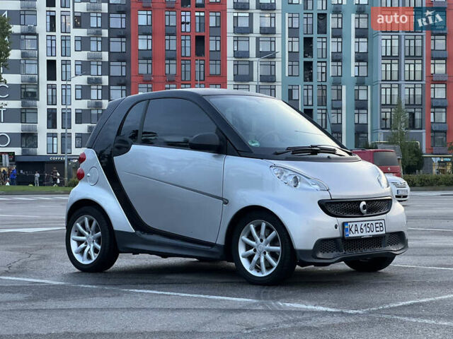 Чорний Смарт Fortwo, об'ємом двигуна 1 л та пробігом 111 тис. км за 5999 $, фото 2 на Automoto.ua