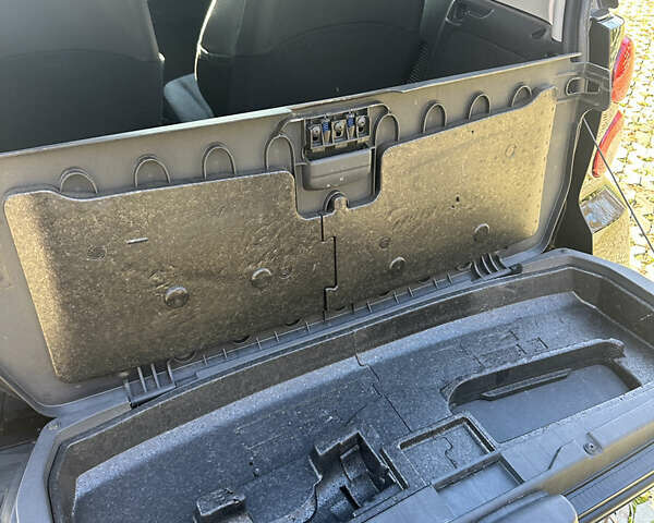 Чорний Смарт Fortwo, об'ємом двигуна 0 л та пробігом 94 тис. км за 5800 $, фото 9 на Automoto.ua