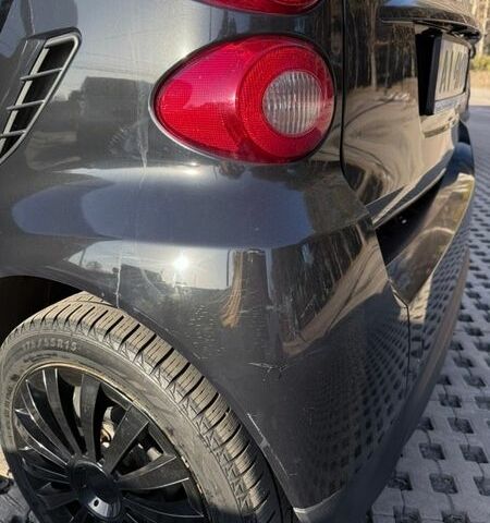 Чорний Смарт Fortwo, об'ємом двигуна 1 л та пробігом 155 тис. км за 6300 $, фото 10 на Automoto.ua