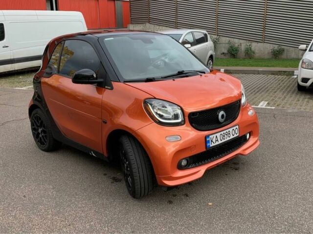 Чорний Смарт Fortwo, об'ємом двигуна 1 л та пробігом 116 тис. км за 8800 $, фото 7 на Automoto.ua