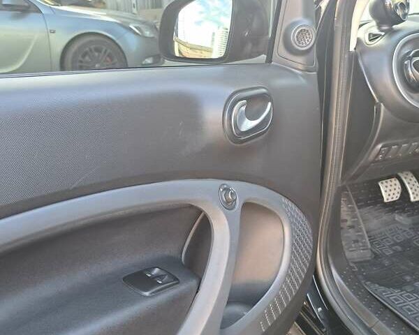 Чорний Смарт Fortwo, об'ємом двигуна 1 л та пробігом 80 тис. км за 11400 $, фото 24 на Automoto.ua