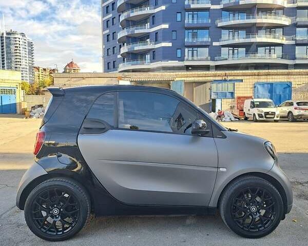 Чорний Смарт Fortwo, об'ємом двигуна 1 л та пробігом 80 тис. км за 11400 $, фото 34 на Automoto.ua
