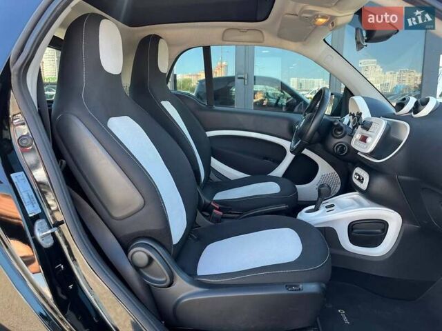 Черный Смарт Форту, объемом двигателя 1 л и пробегом 74 тыс. км за 9990 $, фото 9 на Automoto.ua