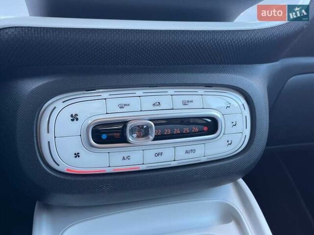 Черный Смарт Форту, объемом двигателя 1 л и пробегом 74 тыс. км за 9990 $, фото 23 на Automoto.ua