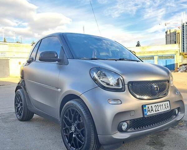 Чорний Смарт Fortwo, об'ємом двигуна 1 л та пробігом 80 тис. км за 11400 $, фото 32 на Automoto.ua
