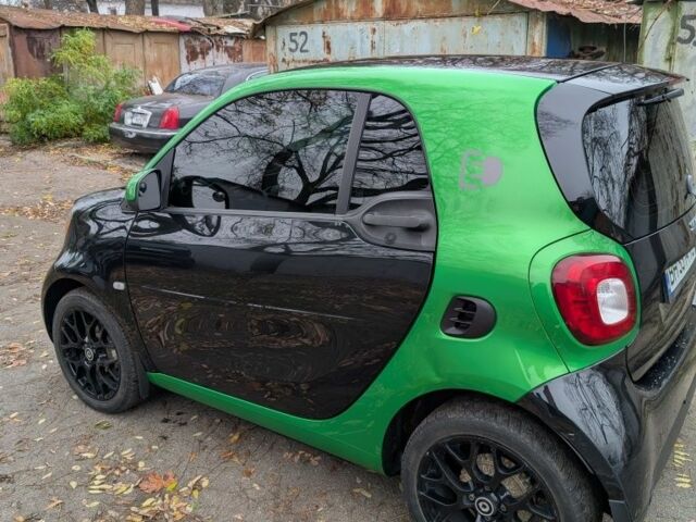 Черный Смарт Форту, объемом двигателя 0 л и пробегом 65 тыс. км за 8500 $, фото 1 на Automoto.ua