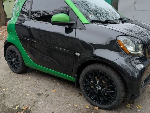 Черный Смарт Форту, объемом двигателя 0 л и пробегом 65 тыс. км за 8500 $, фото 2 на Automoto.ua