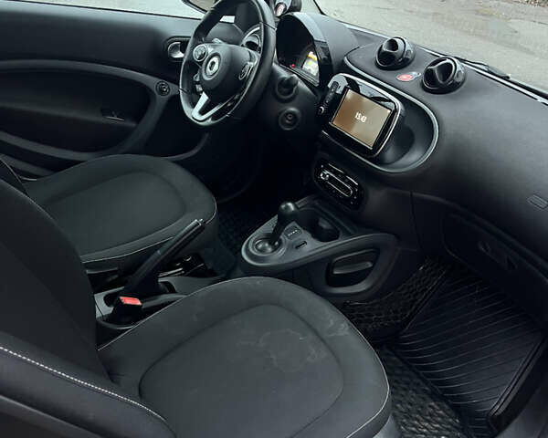 Черный Смарт Форту, объемом двигателя 0 л и пробегом 74 тыс. км за 8500 $, фото 16 на Automoto.ua