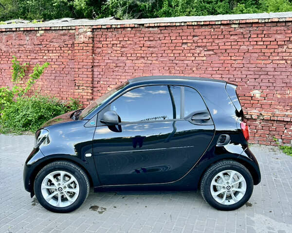 Чорний Смарт Fortwo, об'ємом двигуна 0 л та пробігом 8 тис. км за 12999 $, фото 13 на Automoto.ua