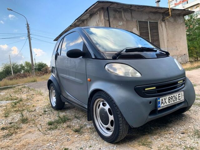 Чорний Смарт Fortwo, об'ємом двигуна 0.6 л та пробігом 237 тис. км за 2000 $, фото 1 на Automoto.ua