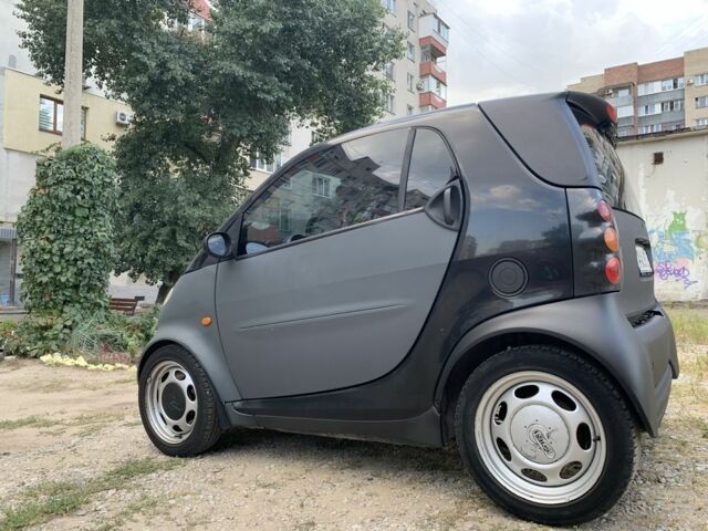 Чорний Смарт Fortwo, об'ємом двигуна 0.6 л та пробігом 237 тис. км за 2000 $, фото 6 на Automoto.ua