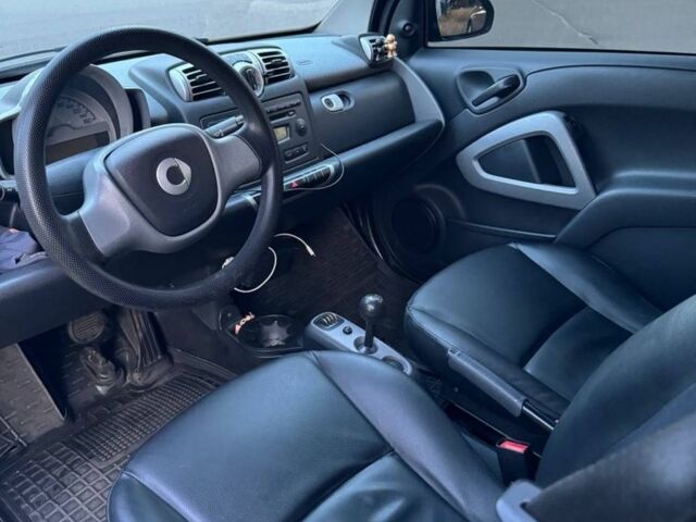 Чорний Смарт Fortwo, об'ємом двигуна 1 л та пробігом 220 тис. км за 4500 $, фото 5 на Automoto.ua