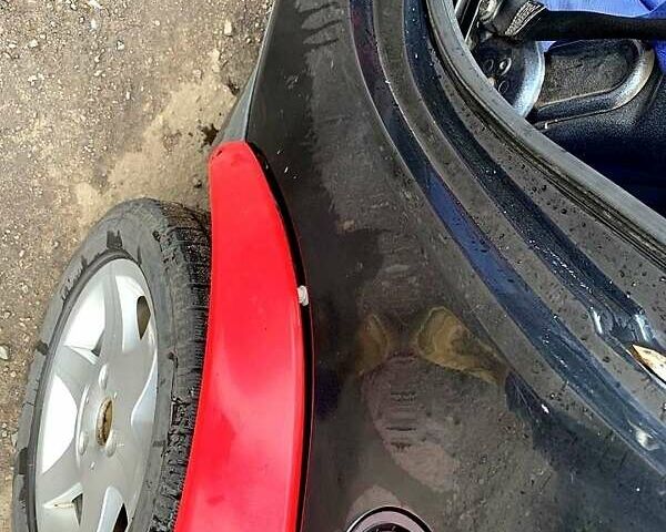 Червоний Смарт Fortwo, об'ємом двигуна 0.6 л та пробігом 168 тис. км за 4500 $, фото 6 на Automoto.ua