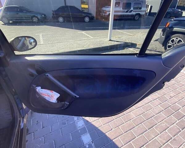 Смарт Форту, объемом двигателя 0.7 л и пробегом 184 тыс. км за 3800 $, фото 3 на Automoto.ua