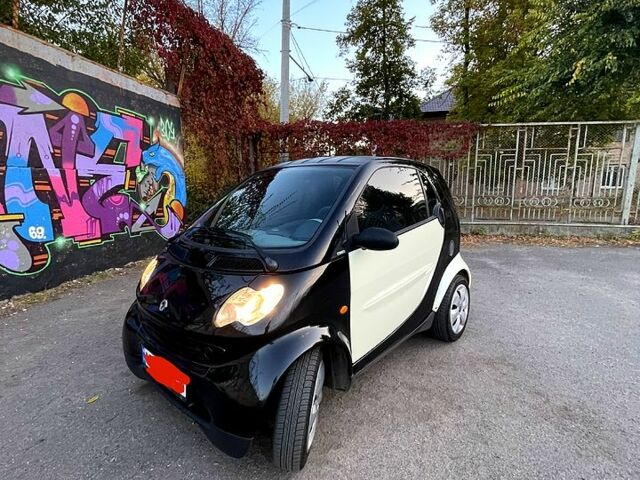 Смарт Fortwo, об'ємом двигуна 0.7 л та пробігом 138 тис. км за 4000 $, фото 3 на Automoto.ua