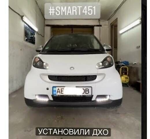 Смарт Fortwo, об'ємом двигуна 1 л та пробігом 111 тис. км за 6100 $, фото 41 на Automoto.ua