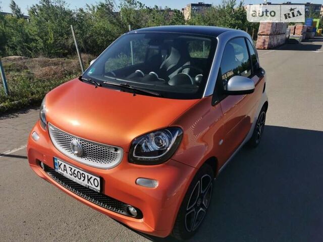 Смарт Fortwo, об'ємом двигуна 1 л та пробігом 63 тис. км за 8500 $, фото 4 на Automoto.ua