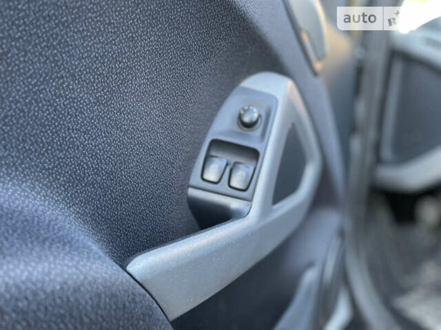 Смарт Форту, объемом двигателя 0 л и пробегом 81 тыс. км за 6800 $, фото 10 на Automoto.ua