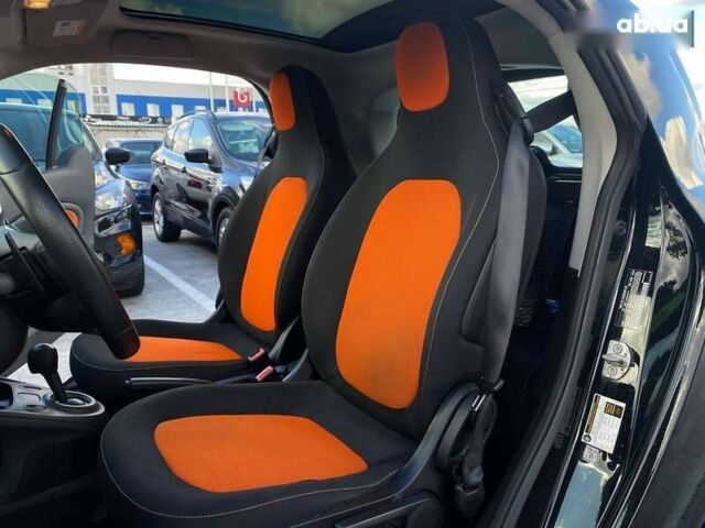 Смарт Fortwo, об'ємом двигуна 1 л та пробігом 61 тис. км за 9490 $, фото 22 на Automoto.ua