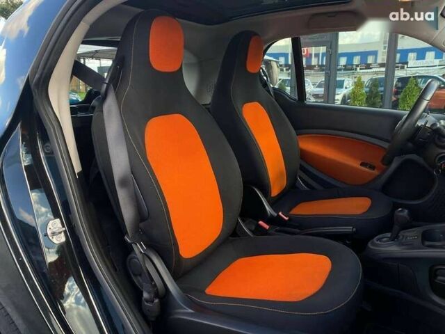 Смарт Fortwo, об'ємом двигуна 1 л та пробігом 61 тис. км за 9490 $, фото 26 на Automoto.ua