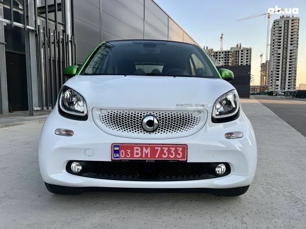 Смарт Форту, объемом двигателя 0 л и пробегом 0 тыс. км за 15700 $, фото 1 на Automoto.ua
