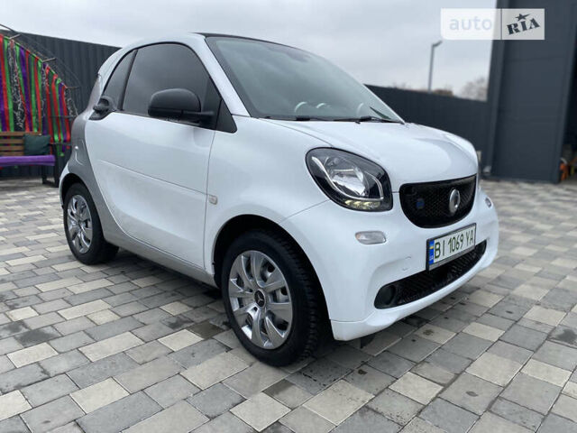 Смарт Fortwo, об'ємом двигуна 0 л та пробігом 30 тис. км за 11500 $, фото 4 на Automoto.ua