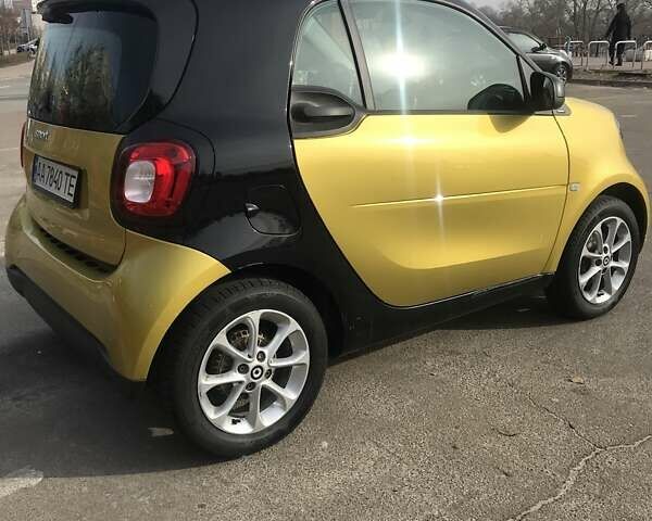 Смарт Fortwo, об'ємом двигуна 1 л та пробігом 25 тис. км за 11600 $, фото 15 на Automoto.ua