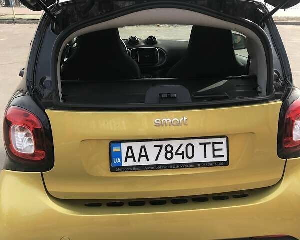 Смарт Fortwo, об'ємом двигуна 1 л та пробігом 25 тис. км за 11600 $, фото 7 на Automoto.ua