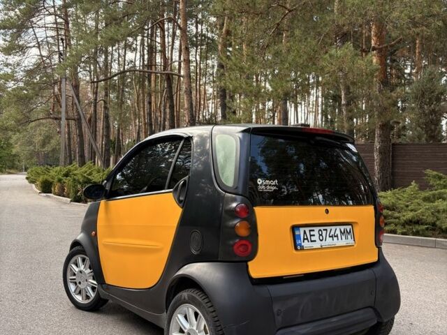 Жовтий Смарт Fortwo, об'ємом двигуна 0.6 л та пробігом 188 тис. км за 2500 $, фото 2 на Automoto.ua