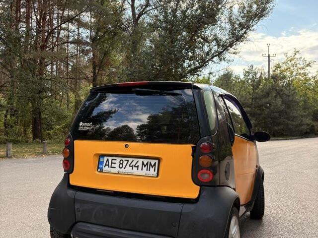 Жовтий Смарт Fortwo, об'ємом двигуна 0.6 л та пробігом 188 тис. км за 2500 $, фото 3 на Automoto.ua