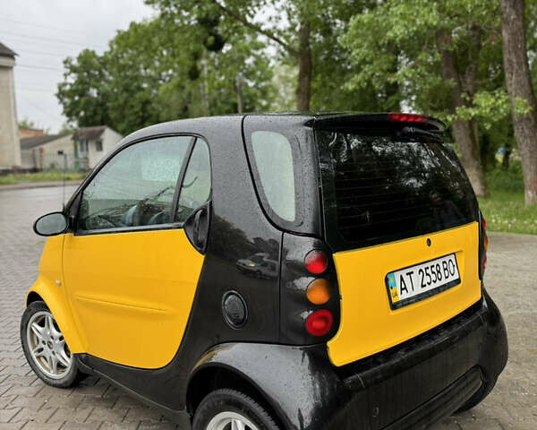 Жовтий Смарт Fortwo, об'ємом двигуна 0.8 л та пробігом 350 тис. км за 2500 $, фото 4 на Automoto.ua