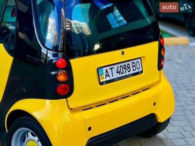 Жовтий Смарт Fortwo, об'ємом двигуна 0.6 л та пробігом 144 тис. км за 2950 $, фото 12 на Automoto.ua