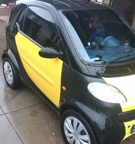 Жовтий Смарт Fortwo, об'ємом двигуна 0.6 л та пробігом 170 тис. км за 2800 $, фото 4 на Automoto.ua
