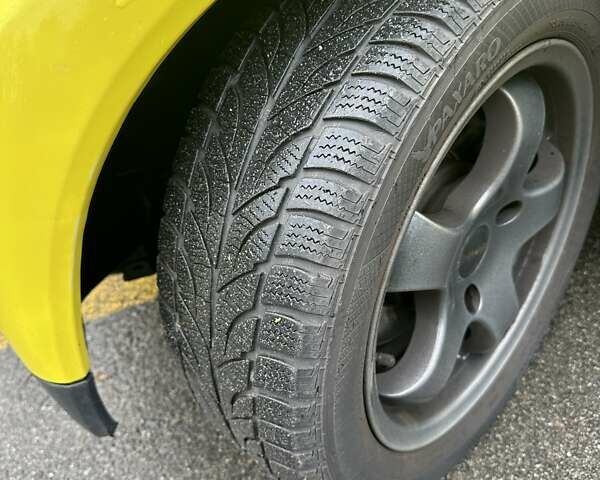 Желтый Смарт Форту, объемом двигателя 1 л и пробегом 208 тыс. км за 4500 $, фото 15 на Automoto.ua