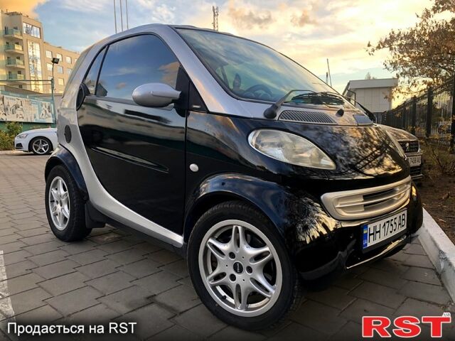 Сірий Смарт Fortwo, об'ємом двигуна 0.8 л та пробігом 170 тис. км за 3600 $, фото 6 на Automoto.ua