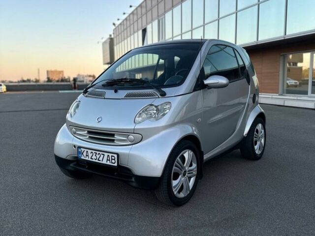 Сірий Смарт Fortwo, об'ємом двигуна 0.06 л та пробігом 174 тис. км за 3450 $, фото 1 на Automoto.ua