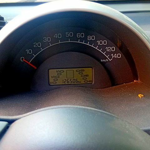 Сірий Смарт Fortwo, об'ємом двигуна 0.7 л та пробігом 126 тис. км за 3710 $, фото 3 на Automoto.ua