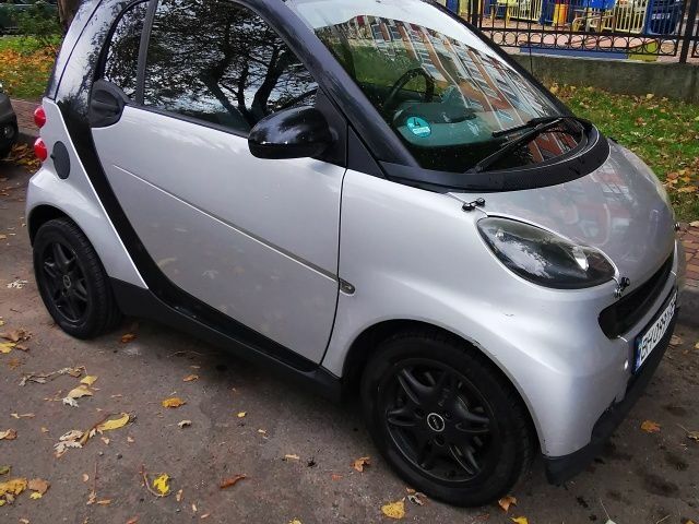 Сірий Смарт Fortwo, об'ємом двигуна 1 л та пробігом 115 тис. км за 4000 $, фото 2 на Automoto.ua