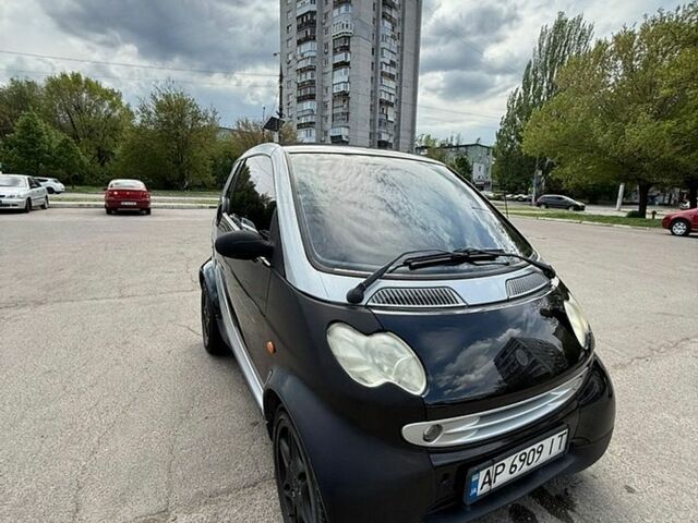 Сірий Смарт Fortwo, об'ємом двигуна 0.6 л та пробігом 179 тис. км за 2223 $, фото 4 на Automoto.ua