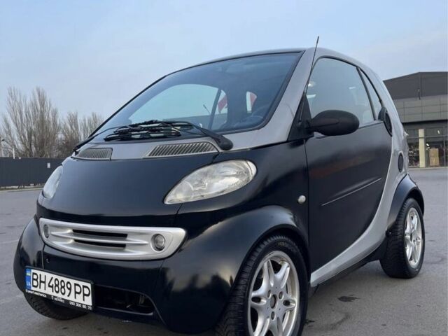 Сірий Смарт Fortwo, об'ємом двигуна 0.06 л та пробігом 160 тис. км за 2400 $, фото 3 на Automoto.ua